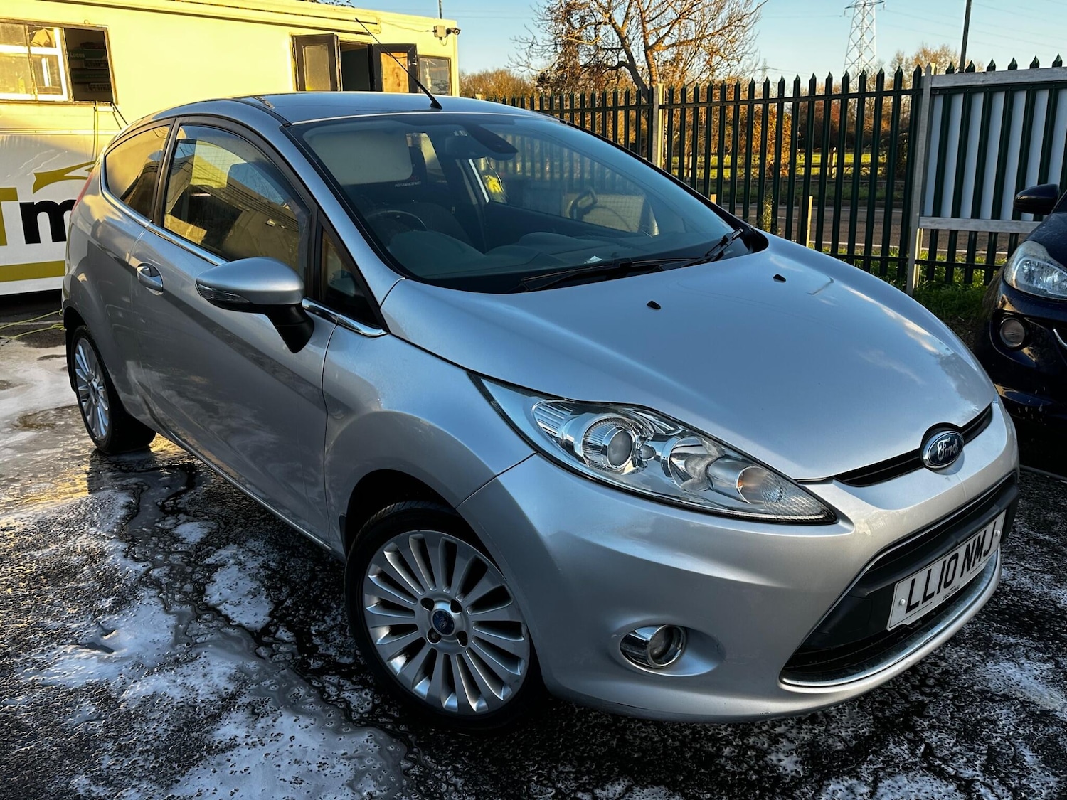 Used Ford Fiesta 2010 for sale - 76849807: Photo 11