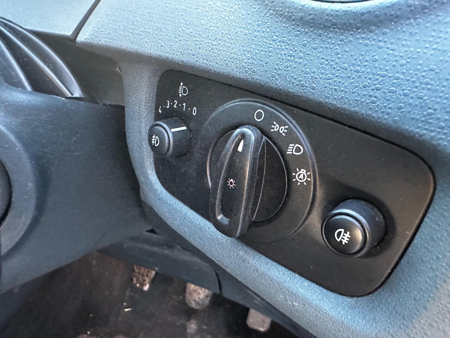 Used Ford Fiesta 2010 for sale - 76849807: Photo 12