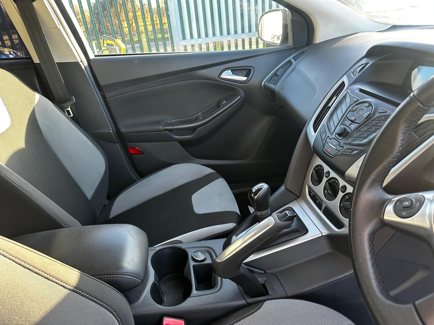 Used Ford Focus 2011 for sale - 76759570: Photo 17