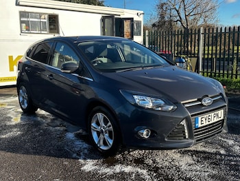 Used Ford Focus 2011 for sale - 76759570: Photo