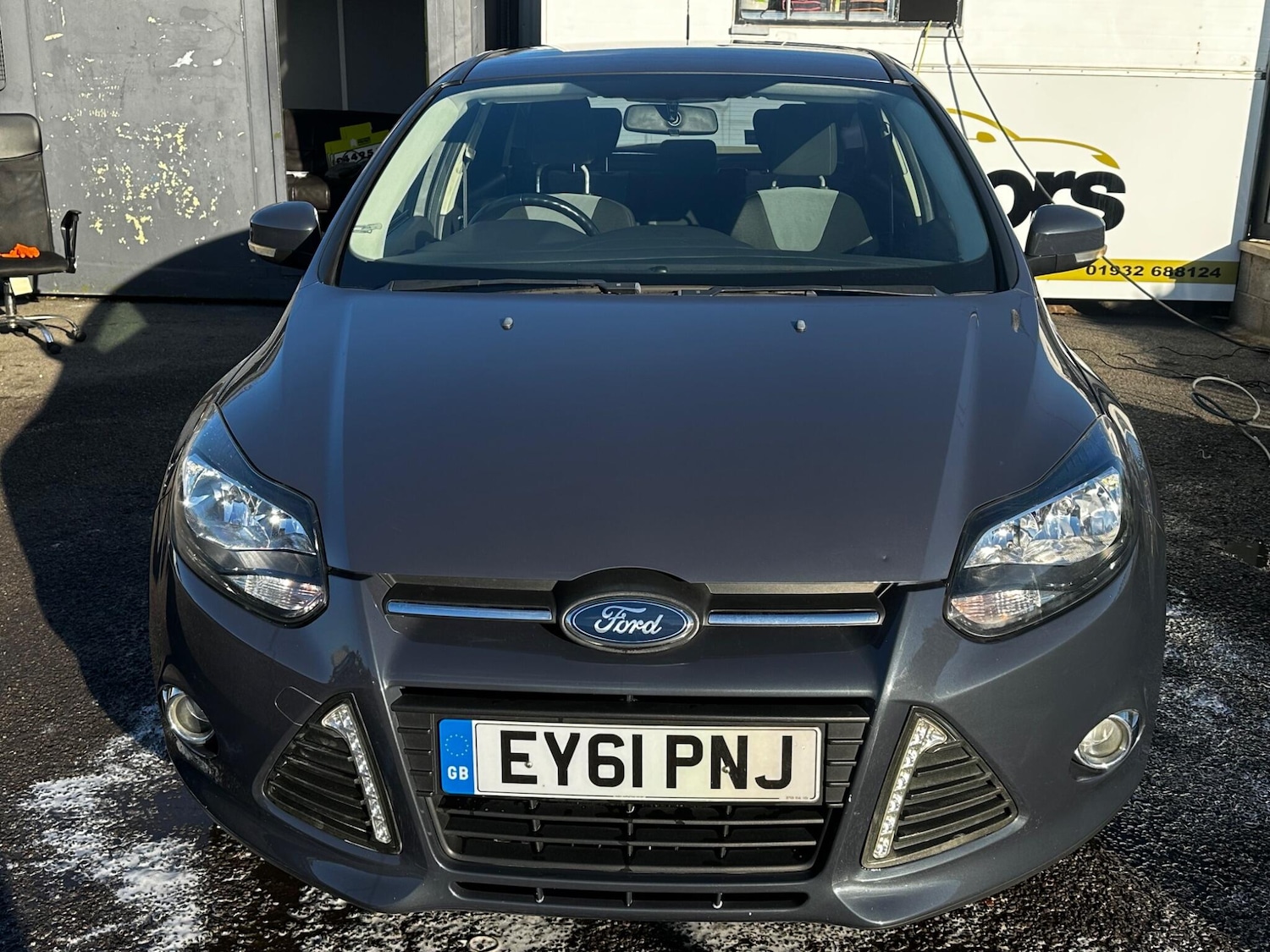 Used Ford Focus 2011 for sale - 76759570: Photo 2
