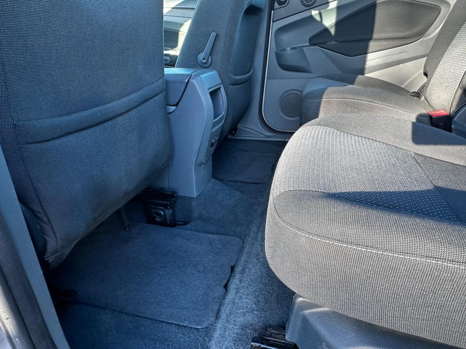 Used Ford Grand C-Max 2011 for sale - 76935928: Photo 11