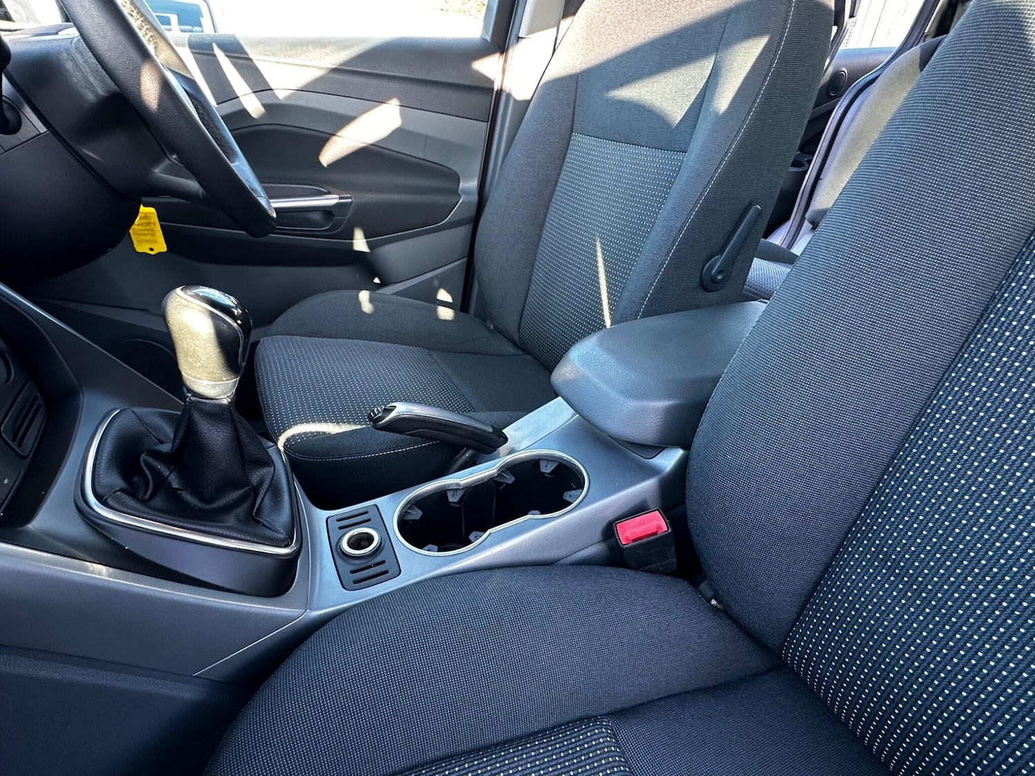 Used Ford Grand C-Max 2011 for sale - 76935928: Photo 22