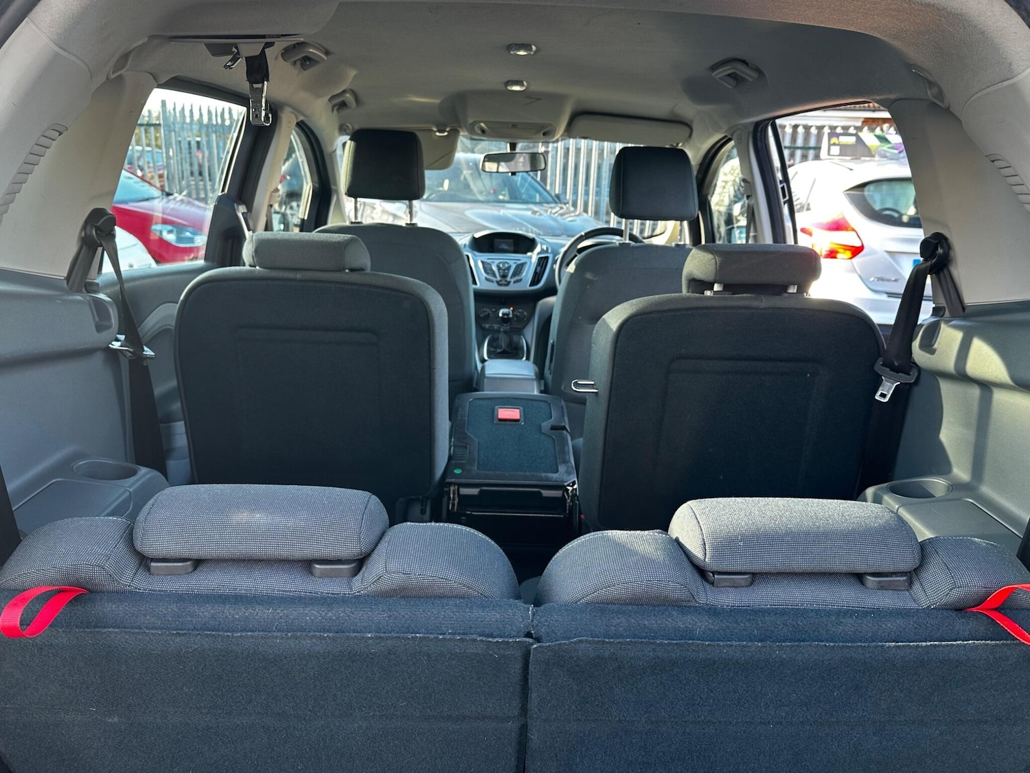 Used Ford Grand C-Max 2011 for sale - 76935928: Photo 23