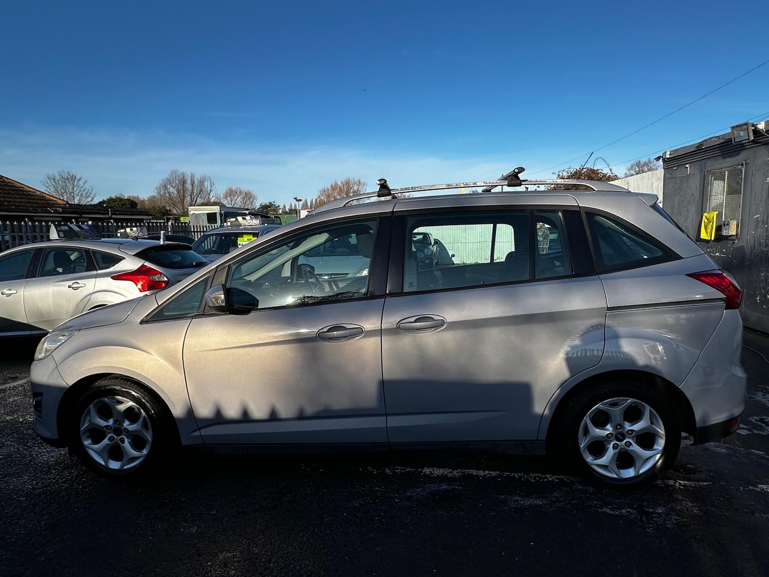 Used Ford Grand C-Max 2011 for sale - 76935928: Photo 5