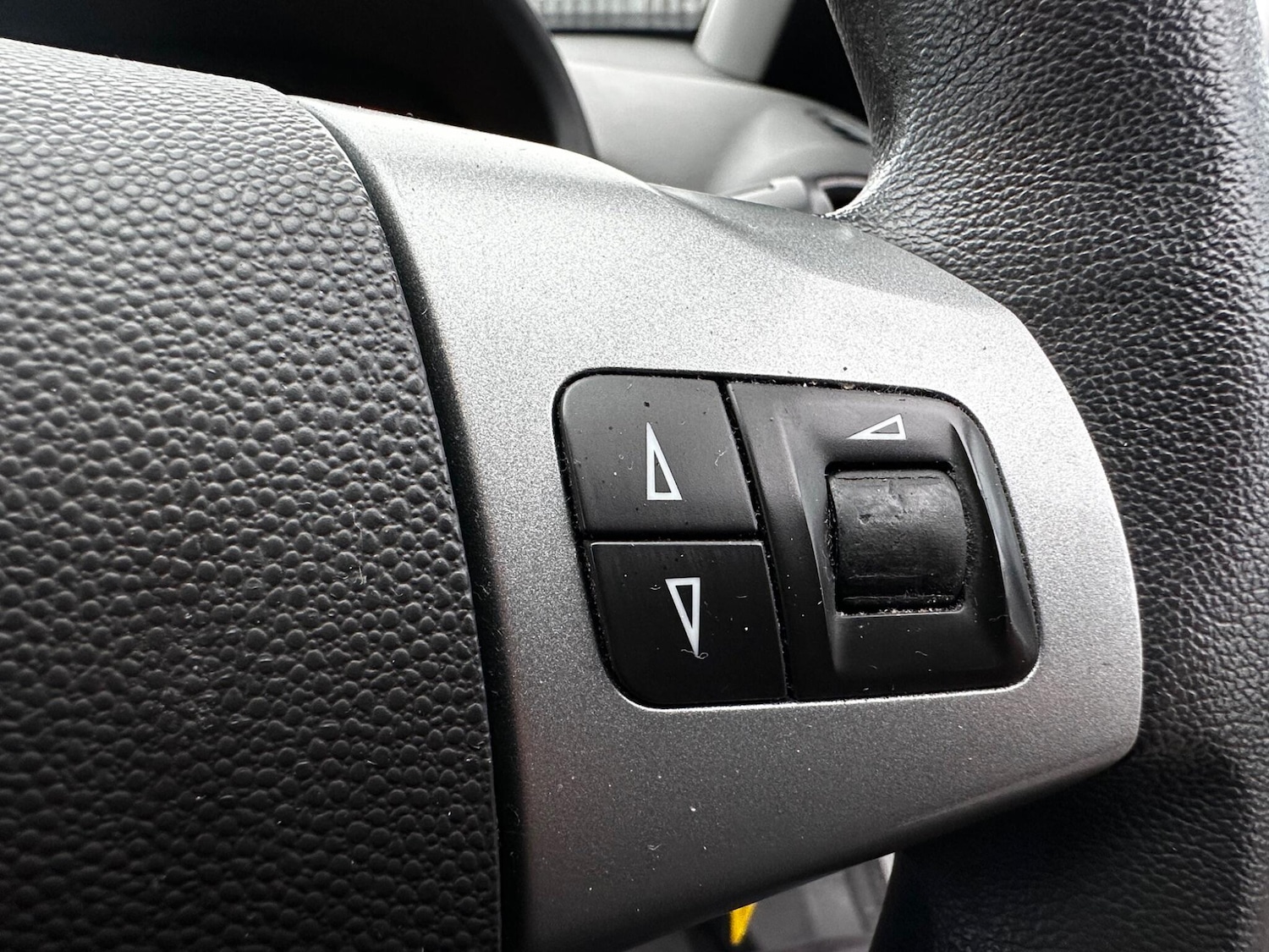 Used Vauxhall Corsa 2011 for sale - 77425130: Photo 18