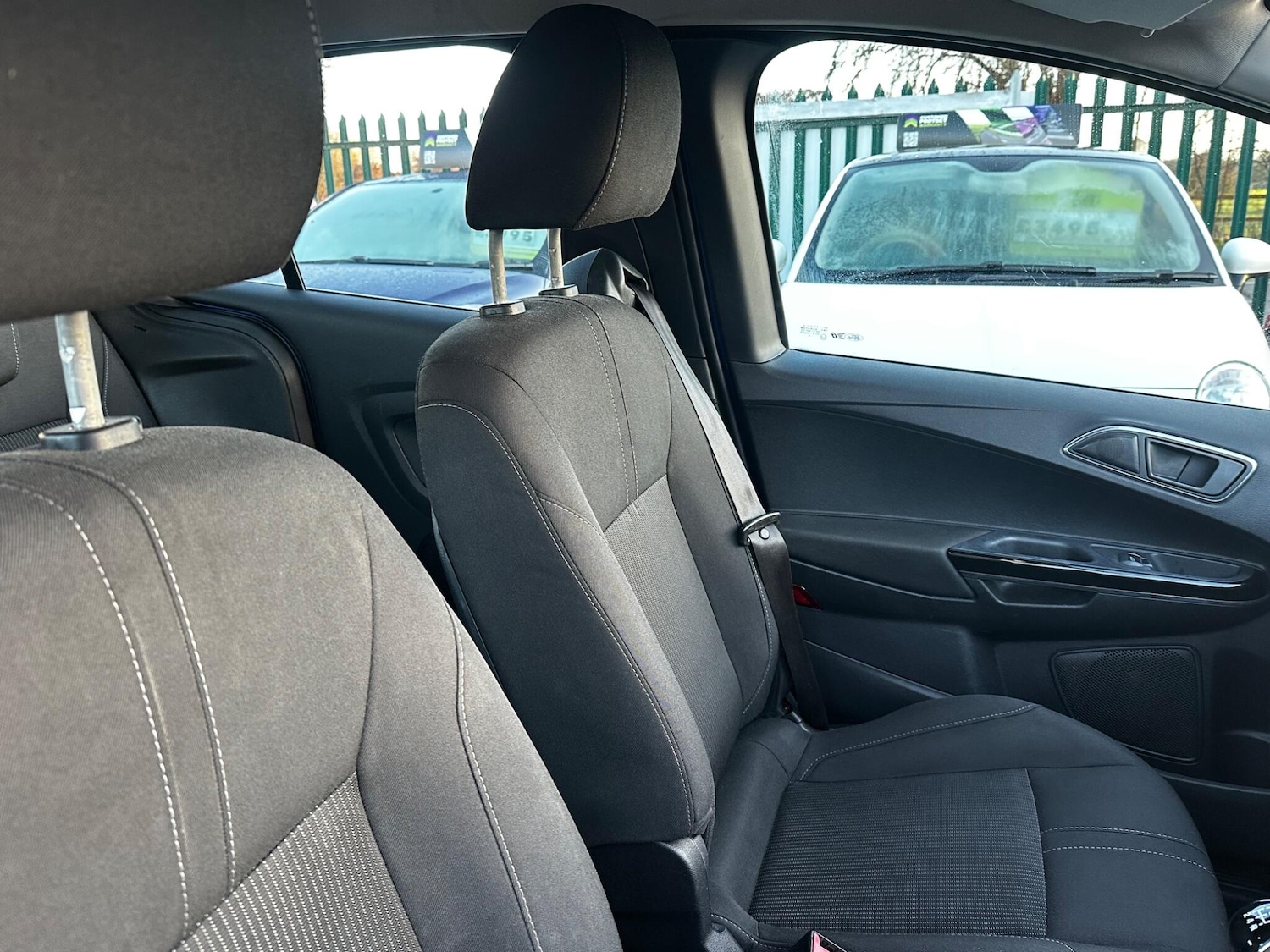 Used Ford B-MAX 2016 for sale - 77016510: Photo 13