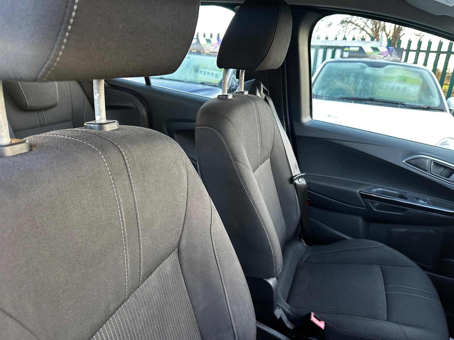 Used Ford B-MAX 2016 for sale - 77016510: Photo 22