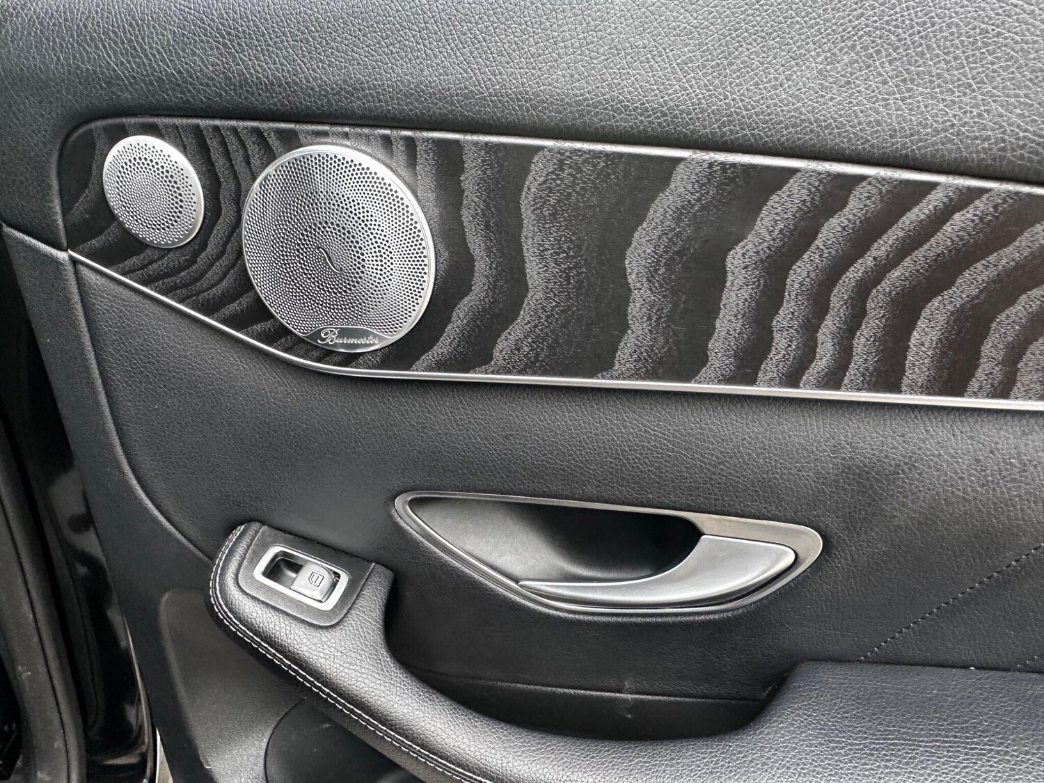 Used Mercedes-Benz GLC 2017 for sale - 77940413: Photo 22