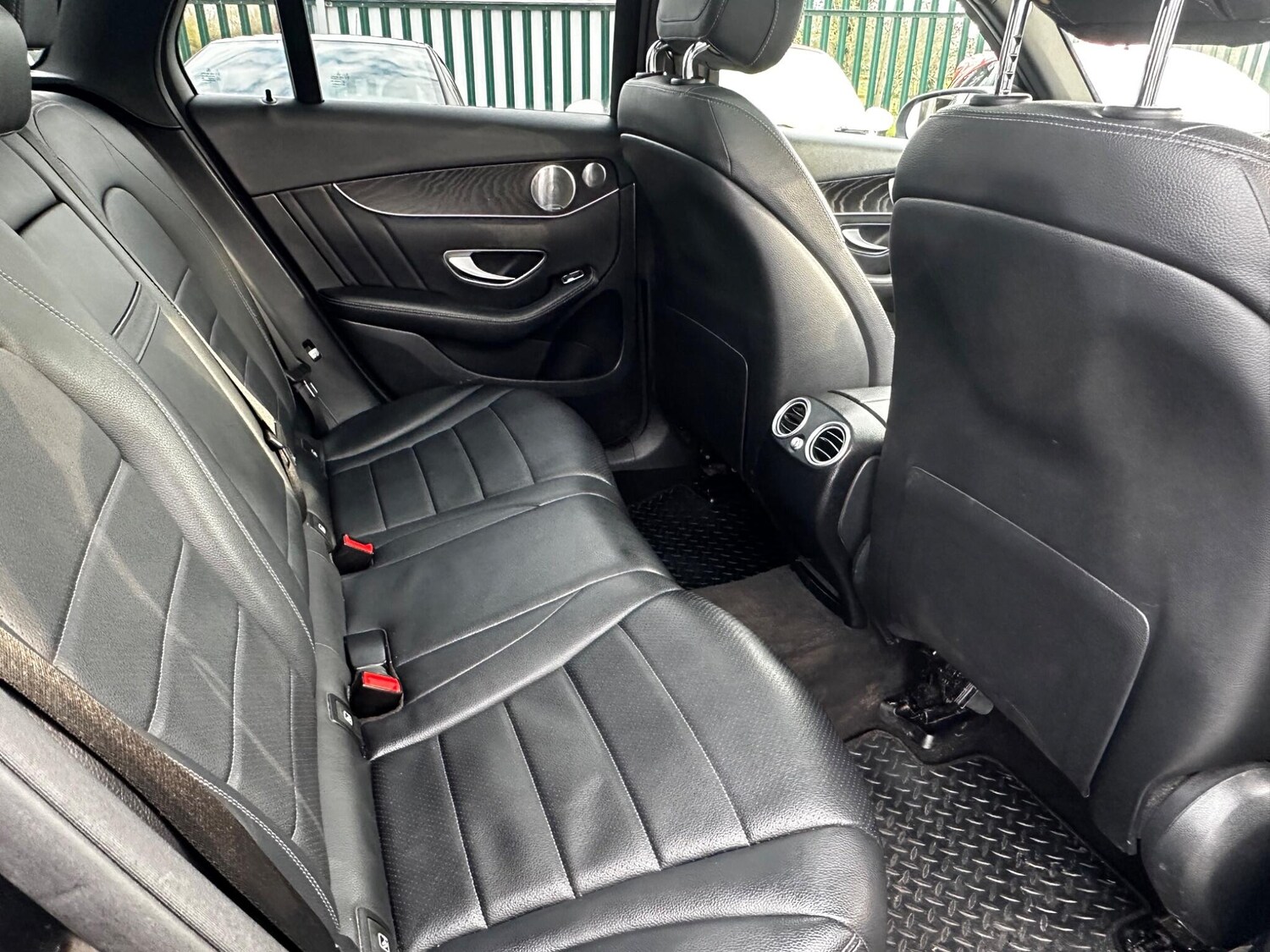 Used Mercedes-Benz GLC 2017 for sale - 77940413: Photo 23