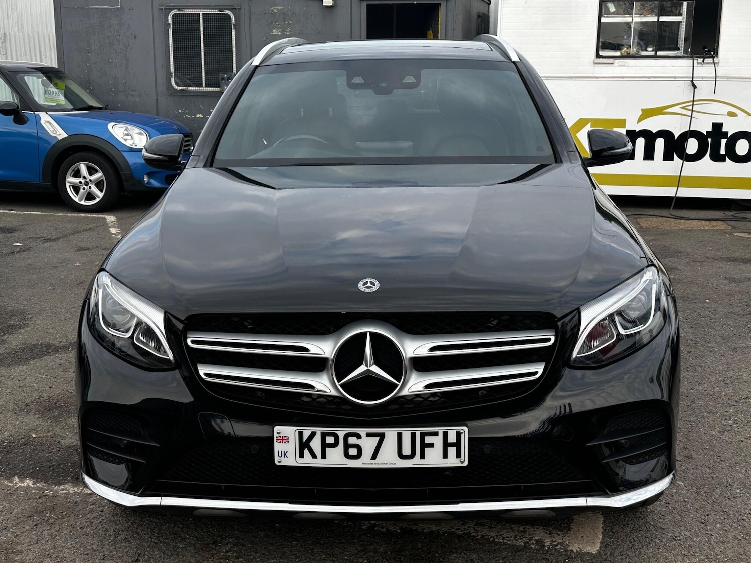 Used Mercedes-Benz GLC 2017 for sale - 77940413: Photo 4