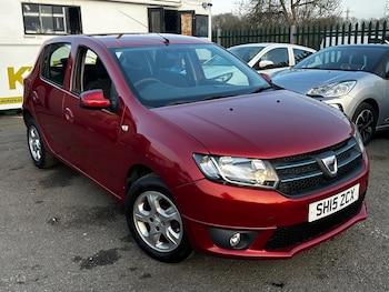 Used Dacia Sandero 2015 for sale - 77799210: Photo