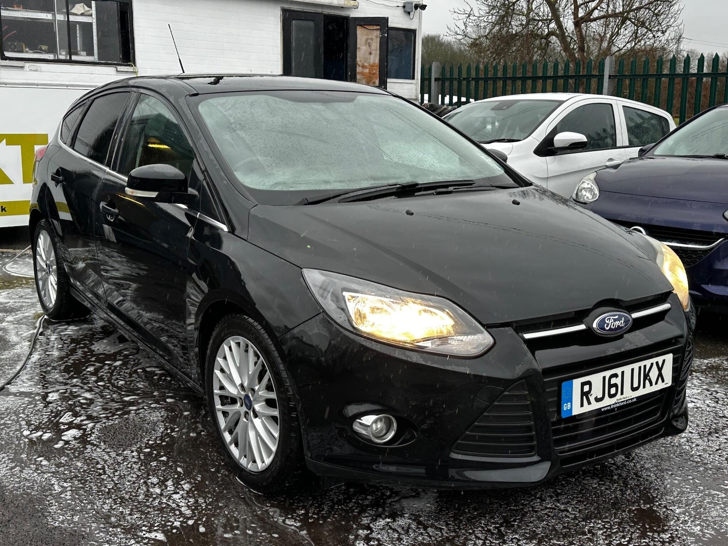 Used Ford Focus for sale - 77215553: Photo 2