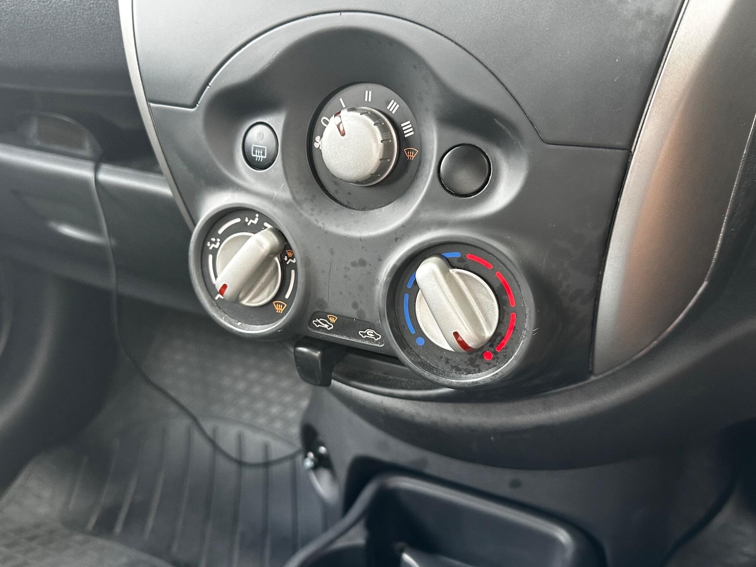 Used Nissan Micra 2015 for sale - 76561701: Photo 17