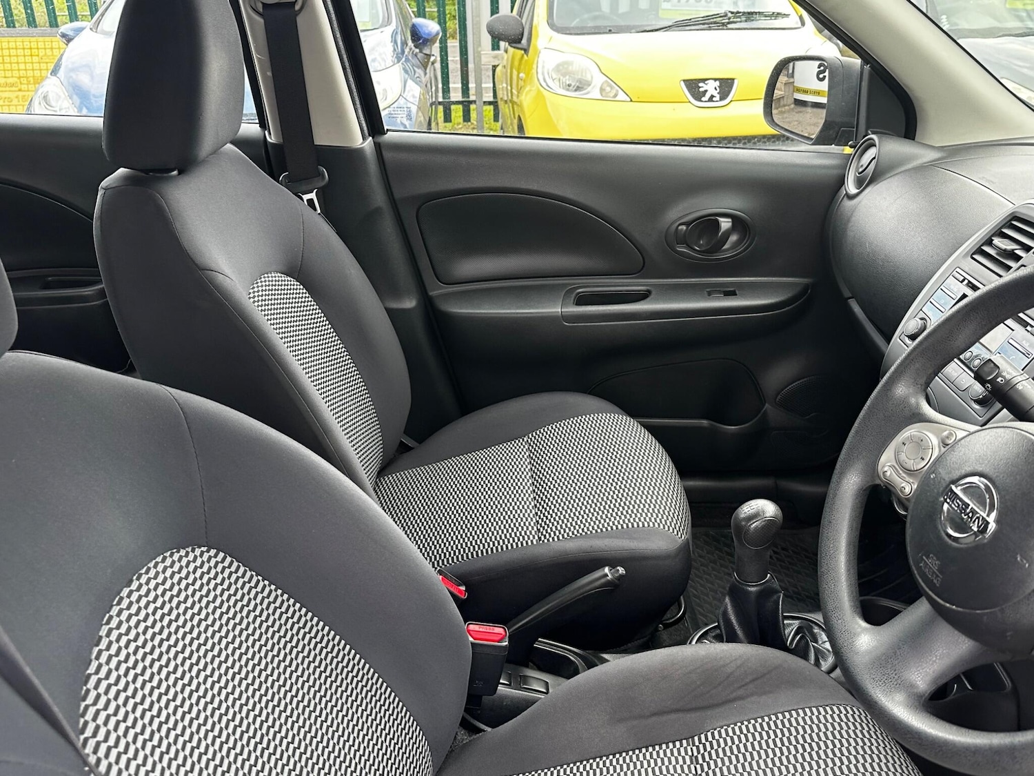 Used Nissan Micra 2015 for sale - 76561701: Photo 19