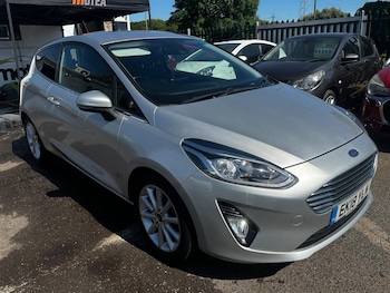 Used Ford Fiesta 2018 for sale - 79336873: Photo