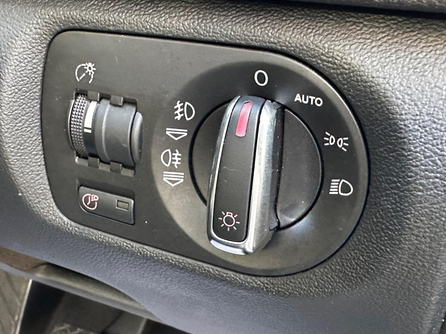 Used Audi A3 2008 for sale - 76742293: Photo 12