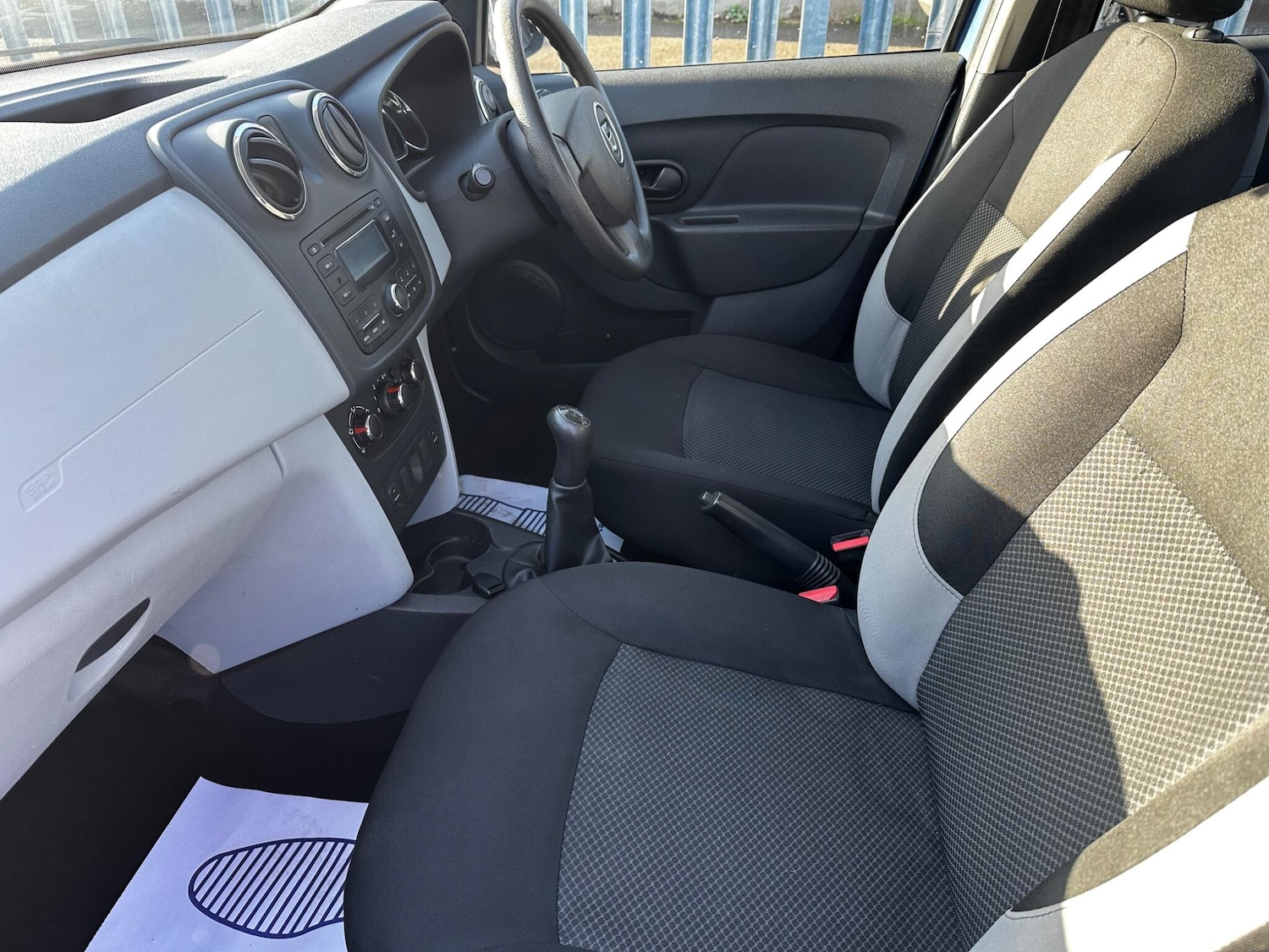 Used Dacia Sandero 2014 for sale - 77455678: Photo 13