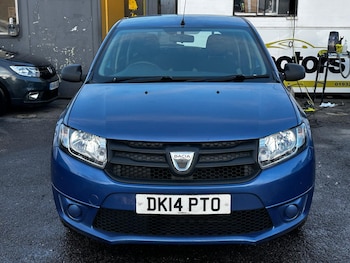 Used Dacia Sandero 2014 for sale - 77455678: Photo