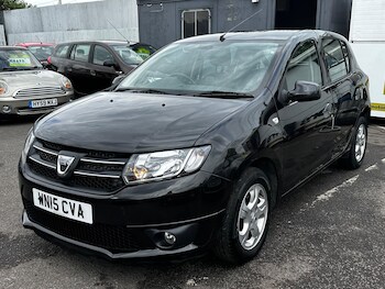 Used Dacia Sandero 2015 for sale - 78517356: Photo