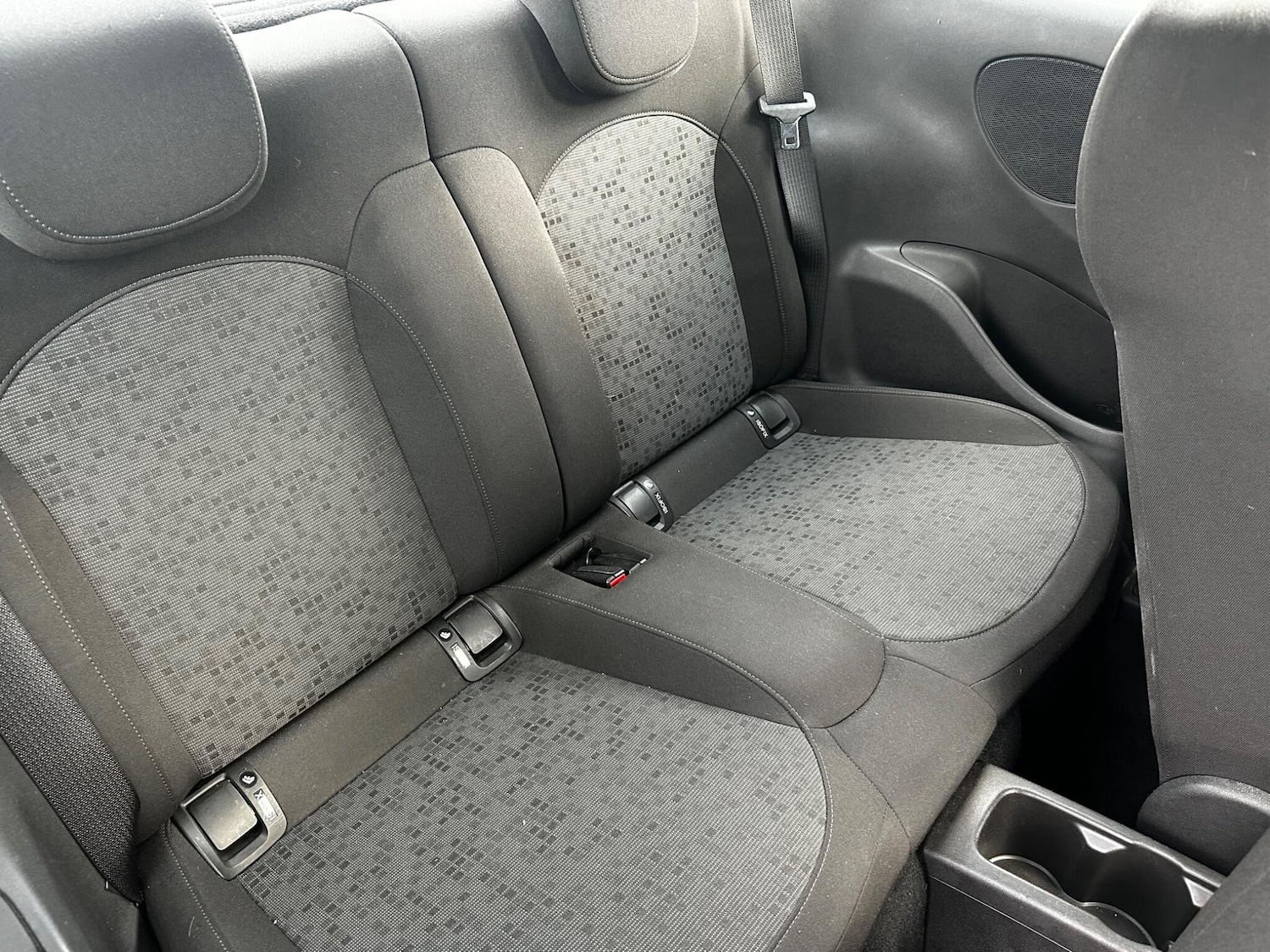 Used Vauxhall ADAM 2013 for sale - 76752520: Photo 11