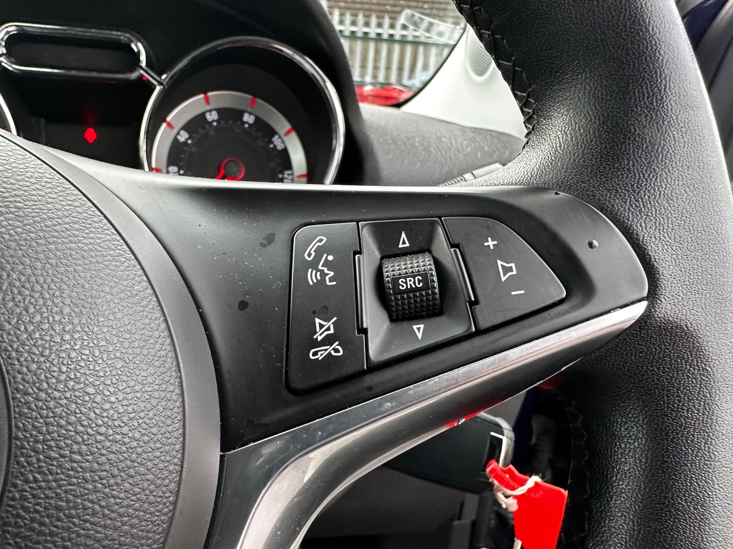 Used Vauxhall ADAM 2013 for sale - 76752520: Photo 19