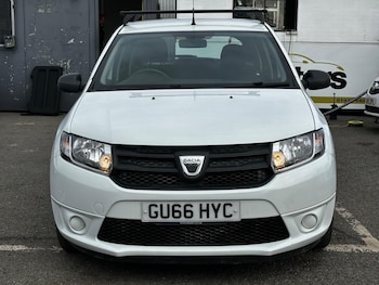 Used Dacia Sandero 2016 for sale - 77825130: Photo
