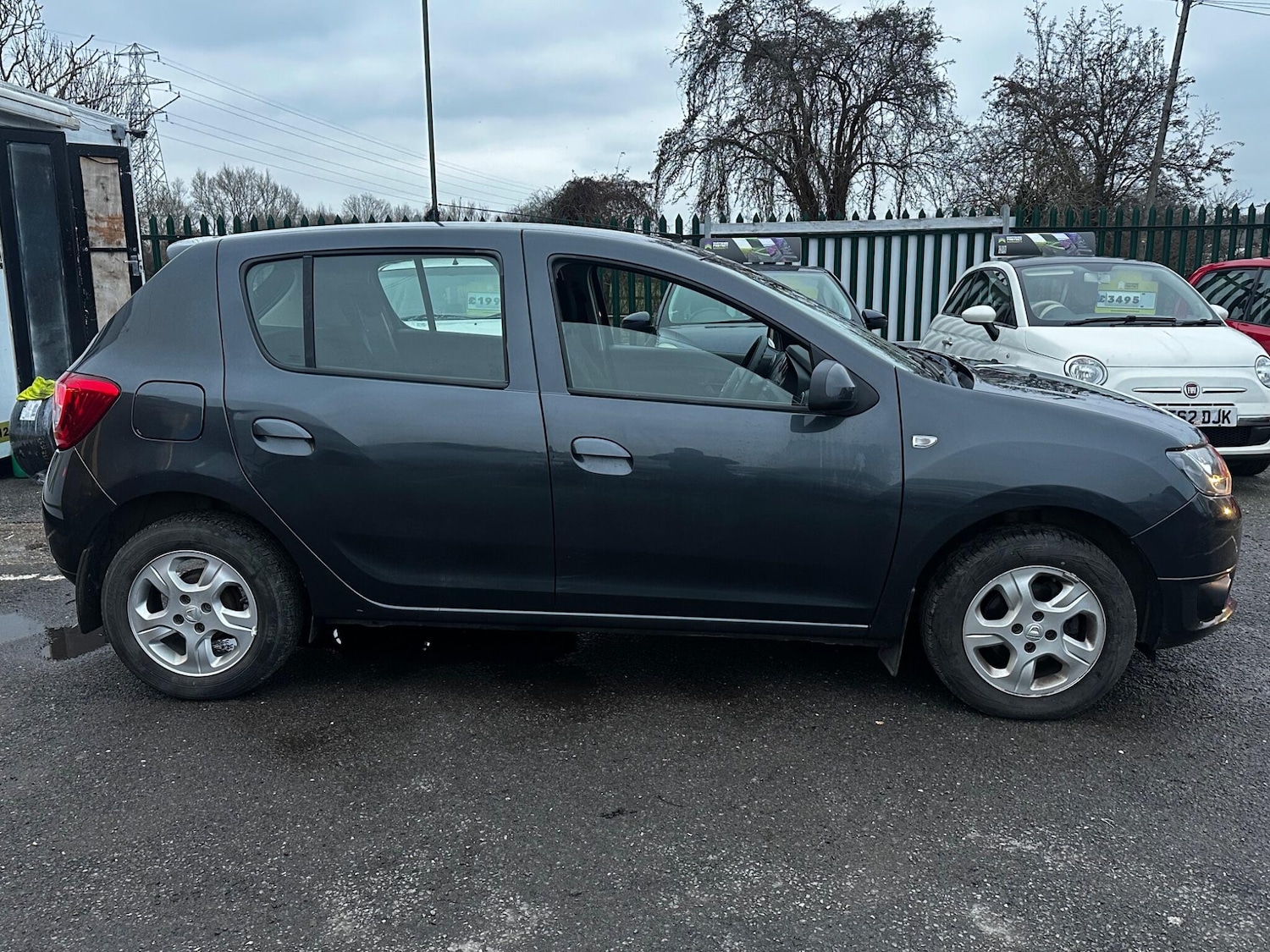 Used Dacia Sandero 2016 for sale - 77049763: Photo 10