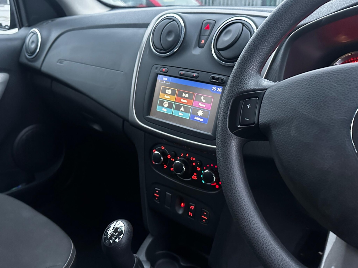 Used Dacia Sandero 2016 for sale - 77049763: Photo 11