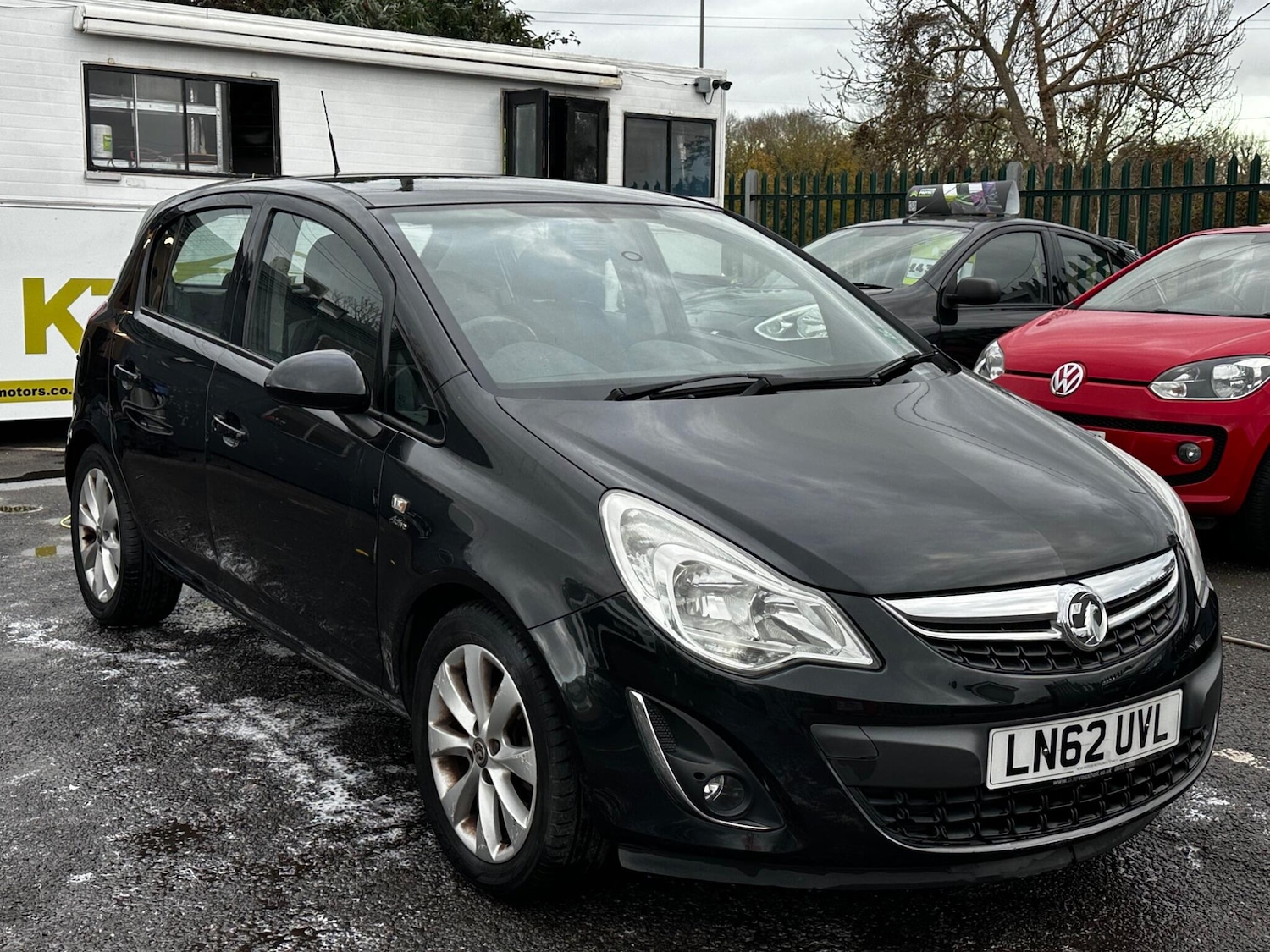 Used Vauxhall Corsa 2012 for sale - 76752635: Photo 3