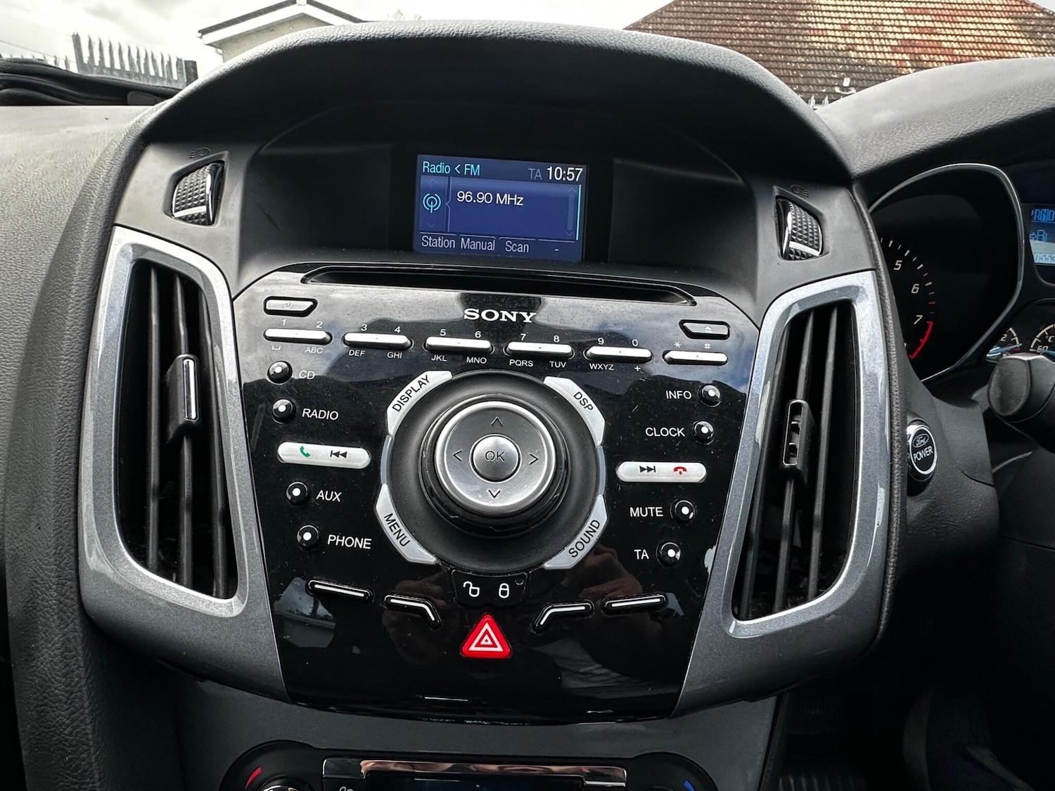 Used Ford Focus 2013 for sale - 76432385: Photo 15