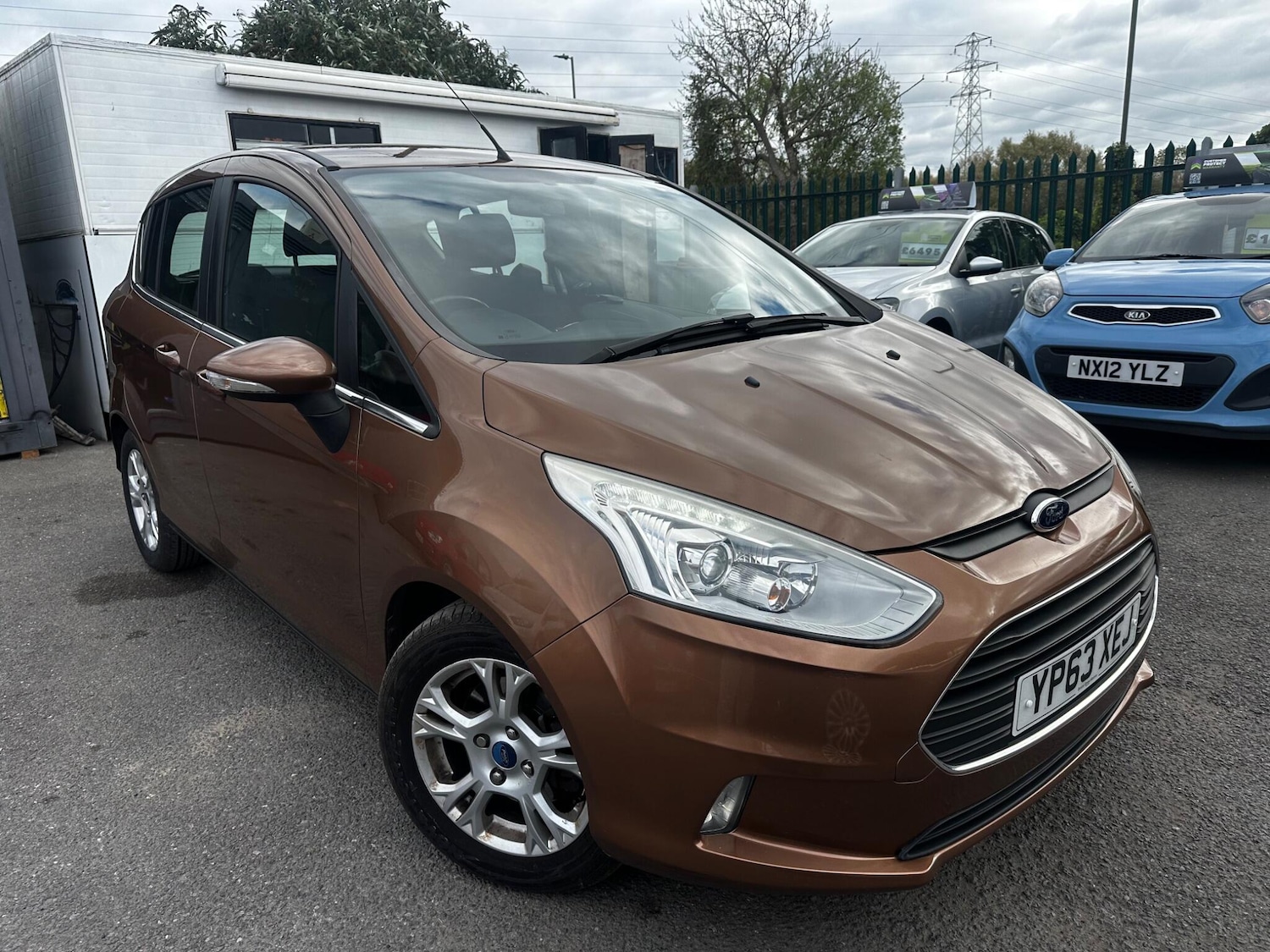 Used Ford B-MAX 2013 for sale - 76361468: Photo 2