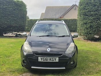 Used Renault Clio 2011 for sale - 79644389: Photo