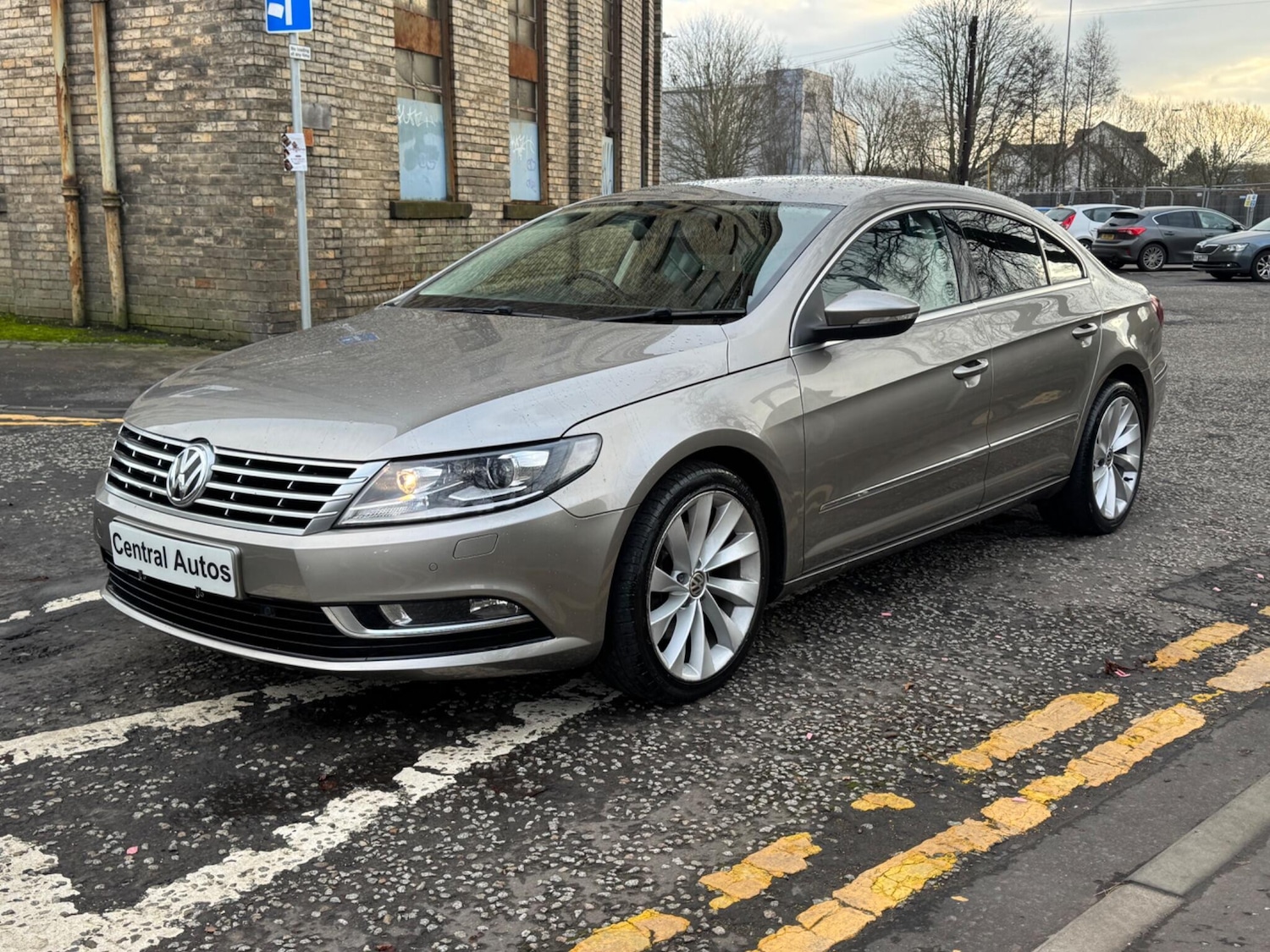 Used Volkswagen CC 2015 for sale - 77330367: Photo 2