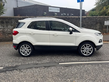 Used Ford Ecosport 2016 for sale - 76152429: Photo 2