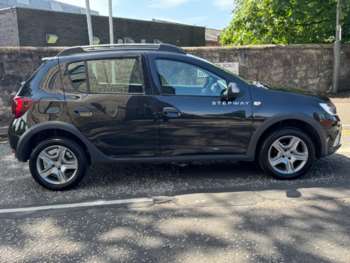 Used Dacia Sandero Stepway 2019 for sale - 75093887: Photo