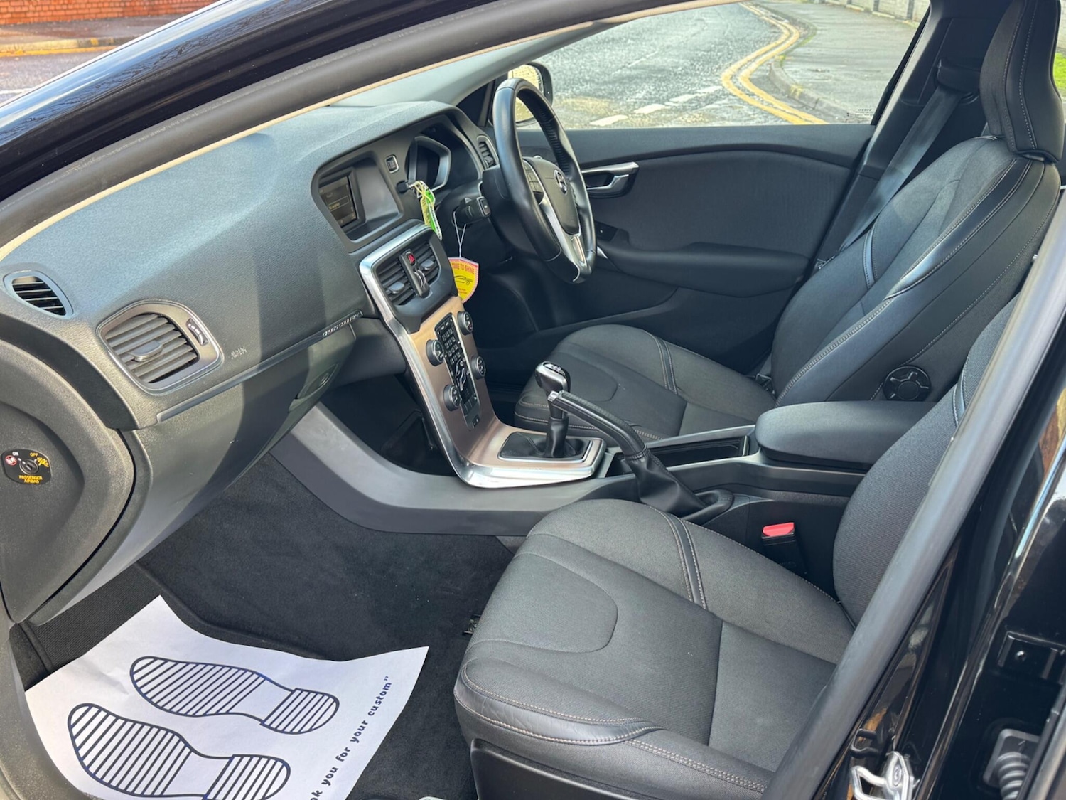 Used Volvo V40 Cross Country 2017 for sale - 76440372: Photo 17