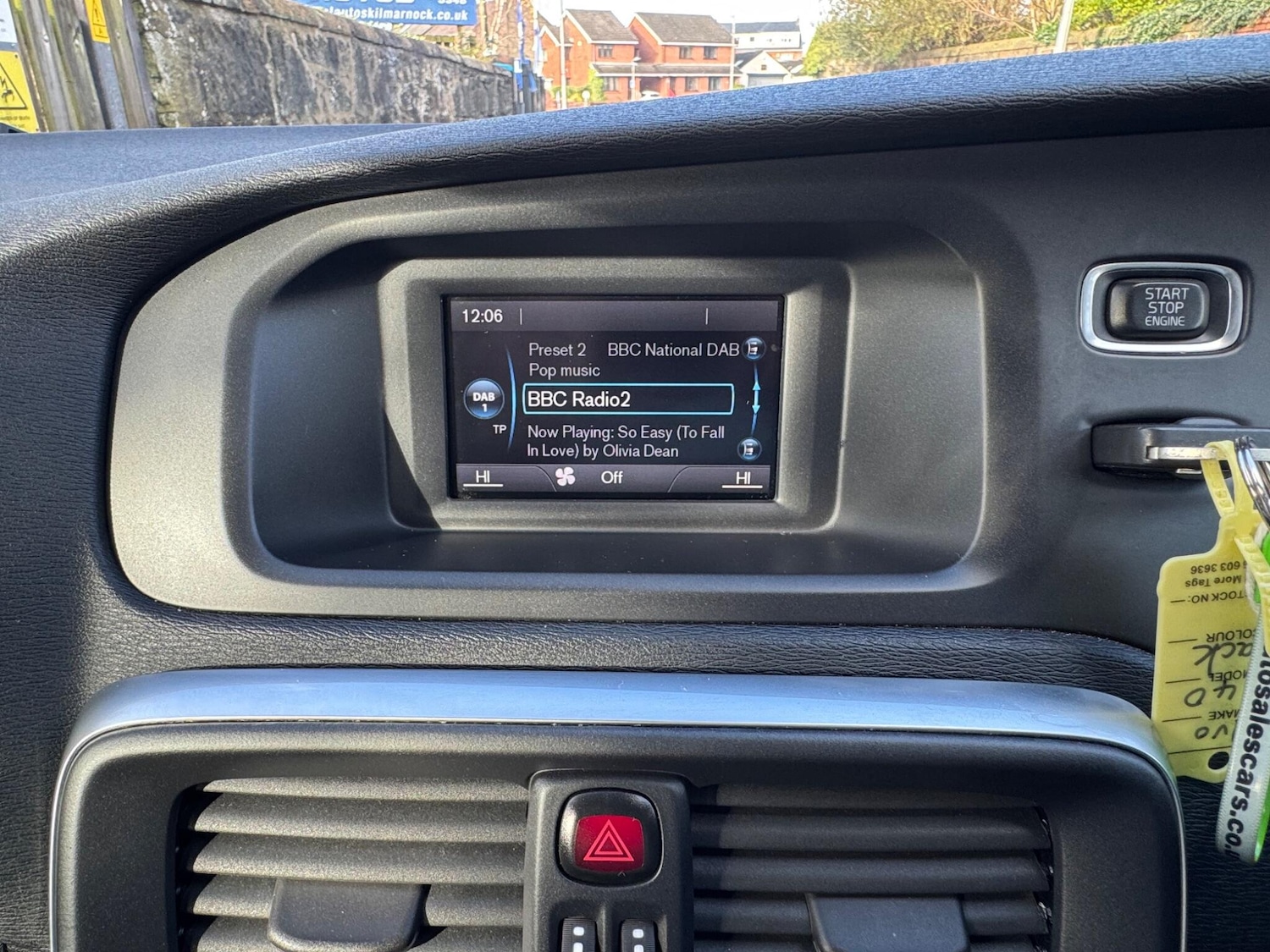 Used Volvo V40 Cross Country 2017 for sale - 76440372: Photo 23