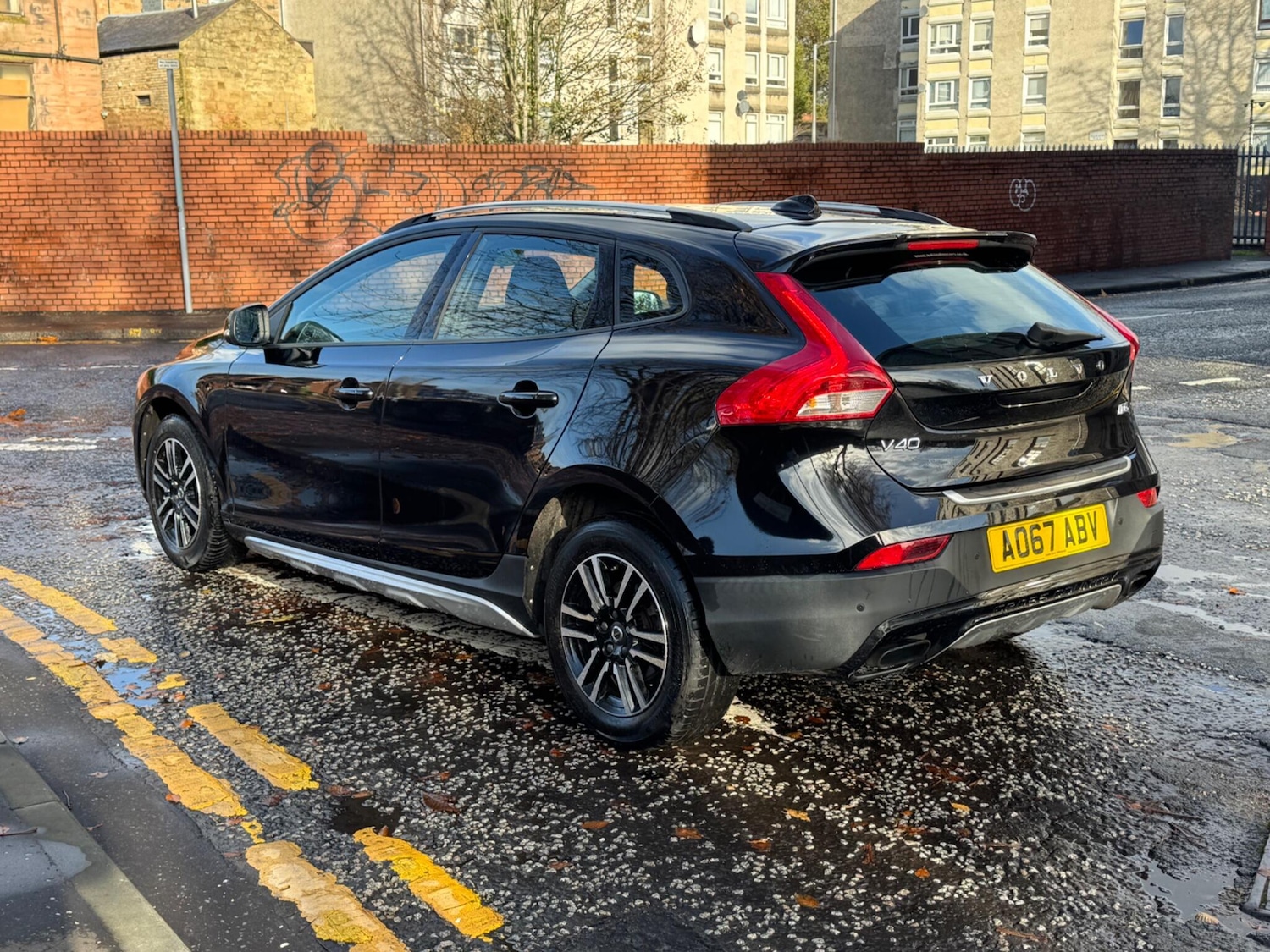 Used Volvo V40 Cross Country 2017 for sale - 76440372: Photo 5