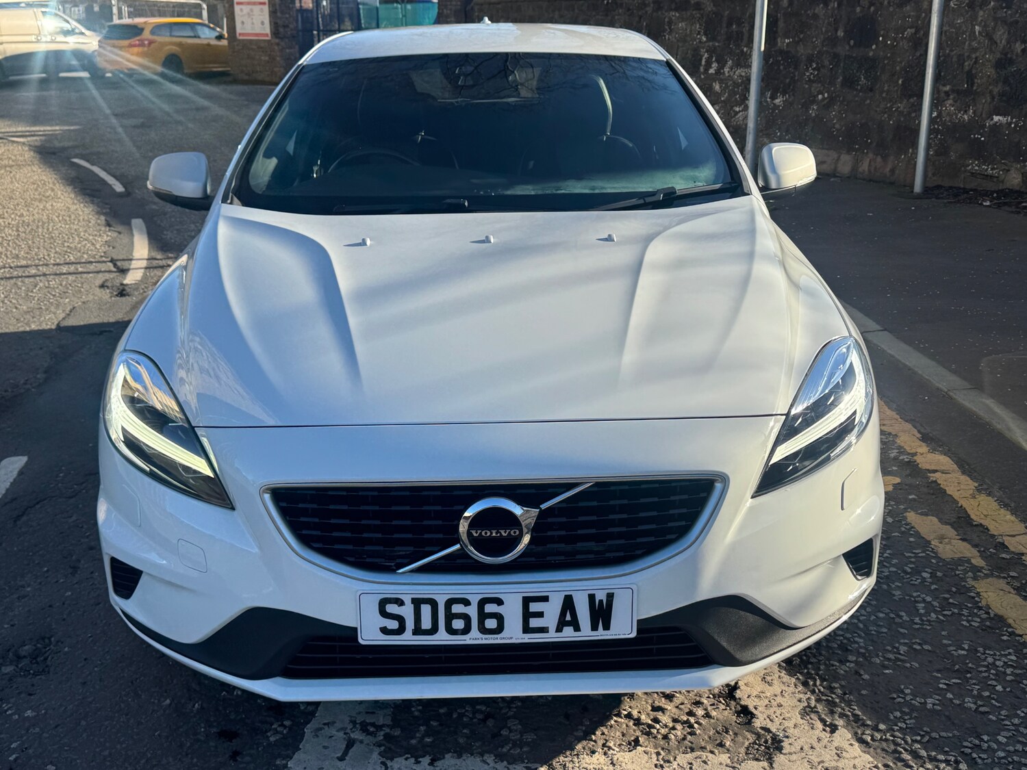 Used Volvo V40 2016 for sale - 77814918: Photo 8