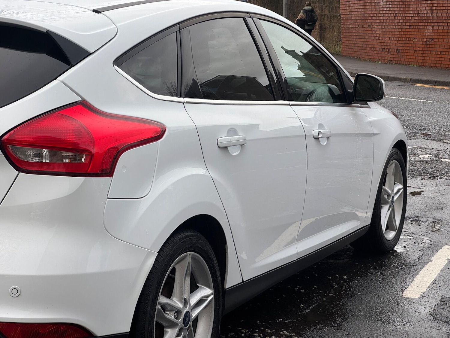 Used Ford Focus 2017 for sale - 76849763: Photo 11