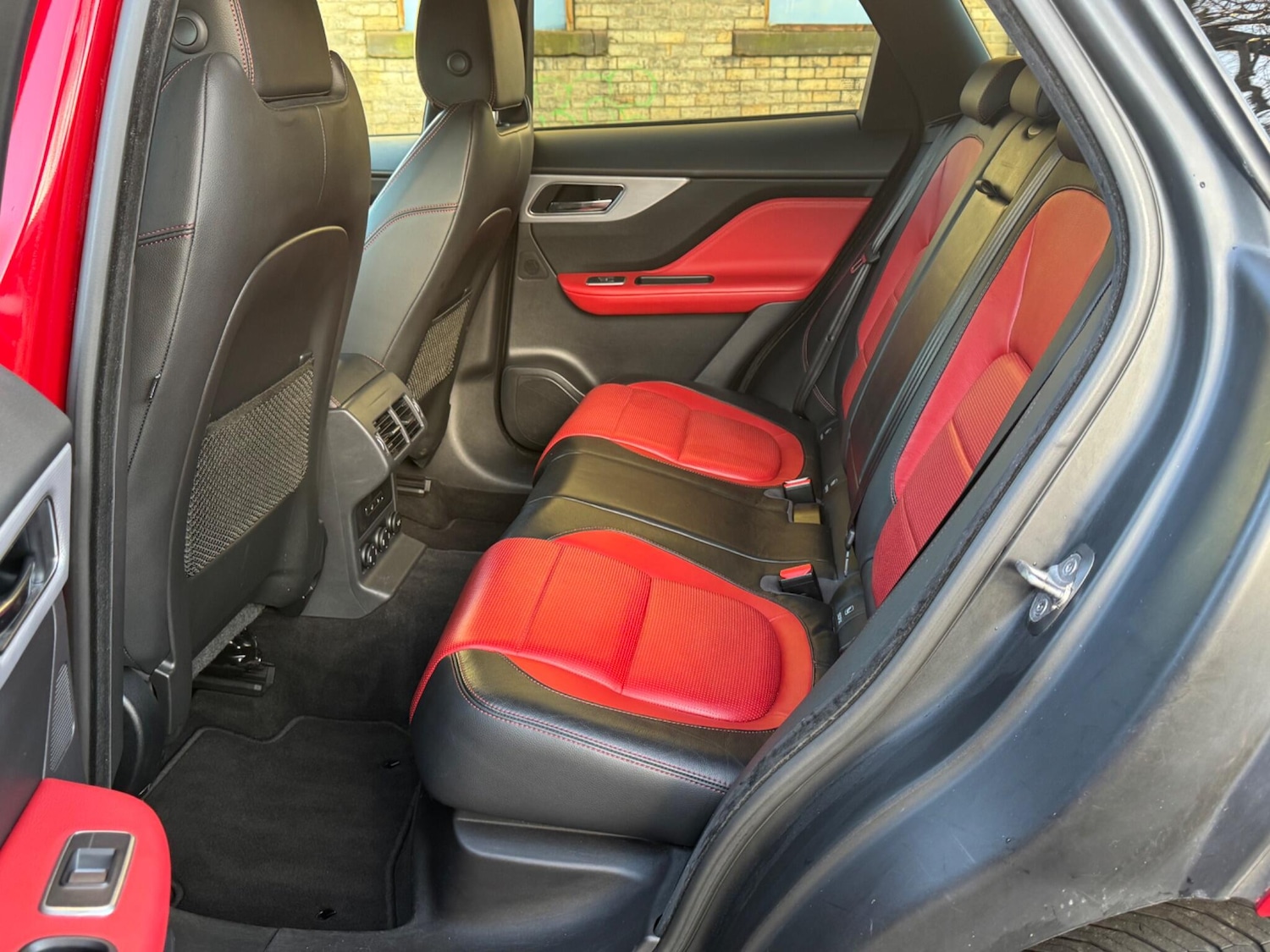 Used Jaguar F-Pace 2017 for sale - 76607707: Photo 20