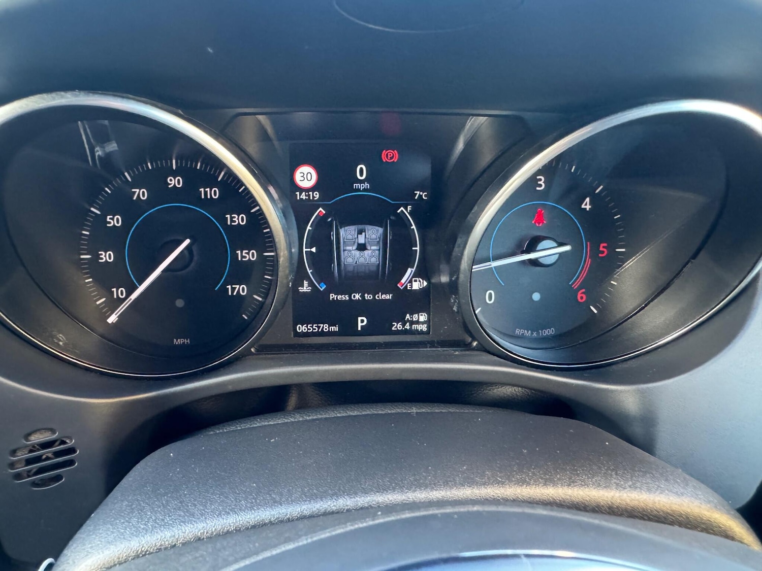 Used Jaguar F-Pace 2017 for sale - 76607707: Photo 28