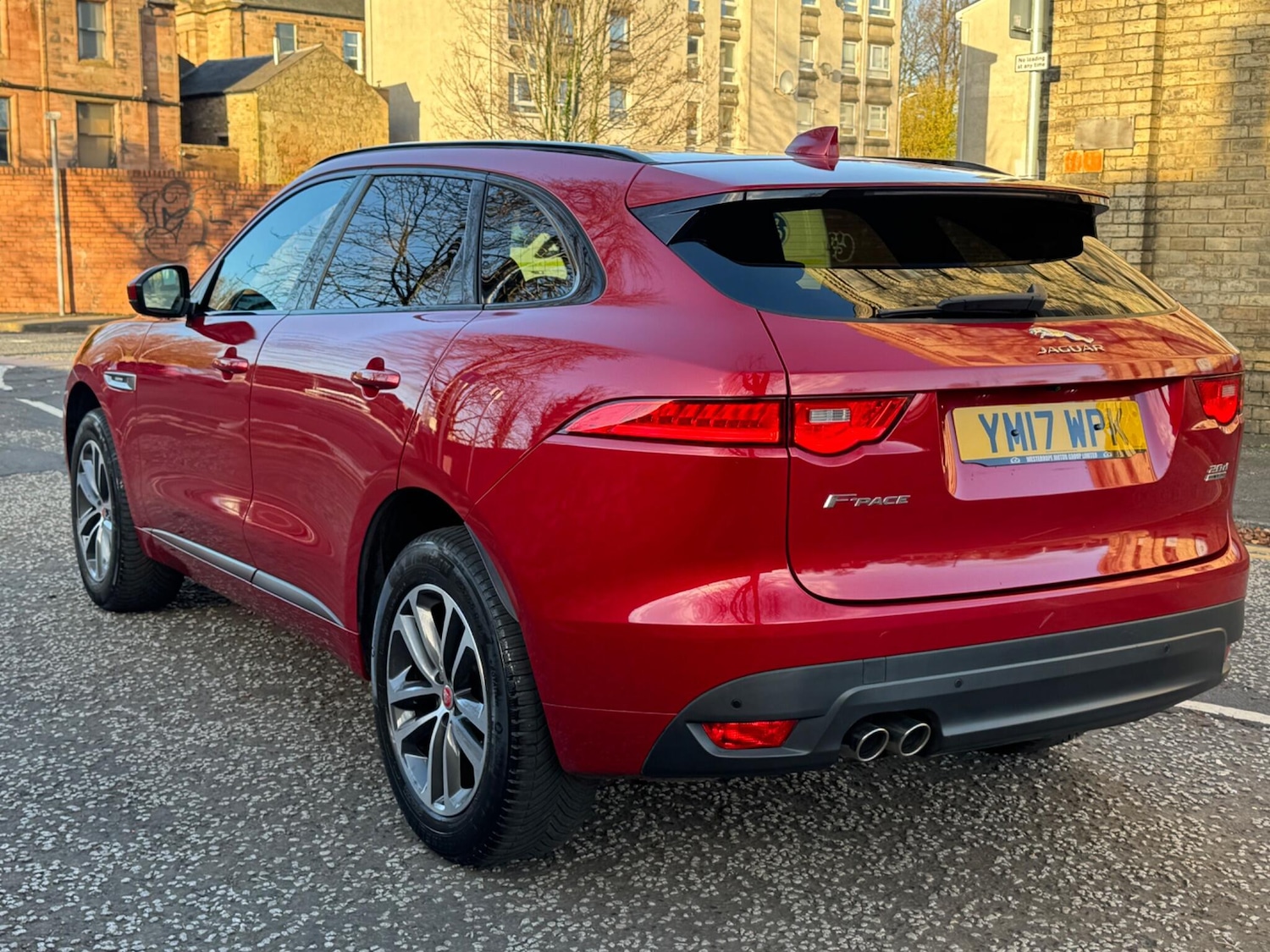 Used Jaguar F-Pace 2017 for sale - 76607707: Photo 5