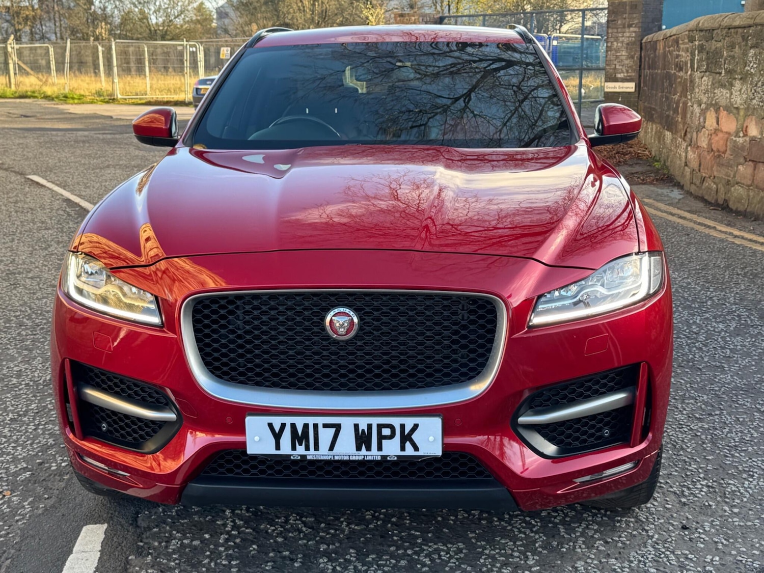 Used Jaguar F-Pace 2017 for sale - 76607707: Photo 8