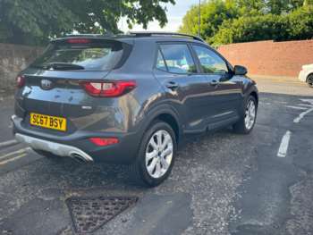 Used Kia Stonic 2018 for sale - 74725389: Photo