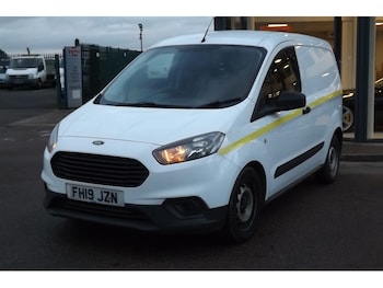 Ford Transit Courier feature image