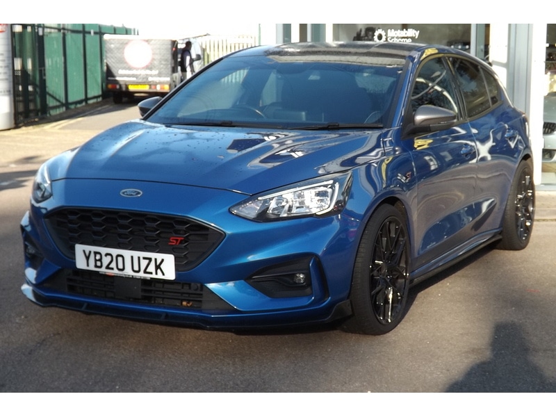 Used Ford Focus 2020 for sale - 76766440: Photo 1