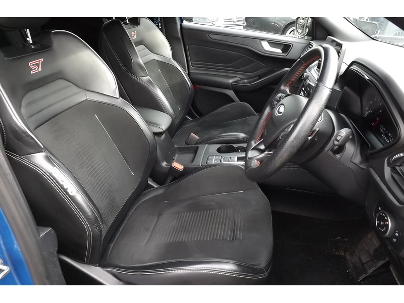 Used Ford Focus 2020 for sale - 76766440: Photo 23