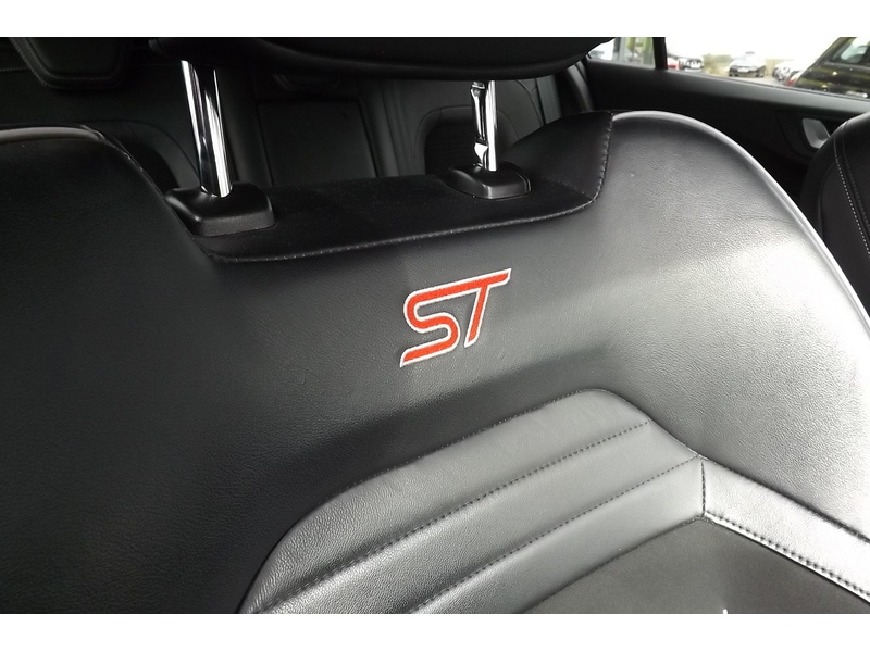 Used Ford Focus 2020 for sale - 76766440: Photo 24